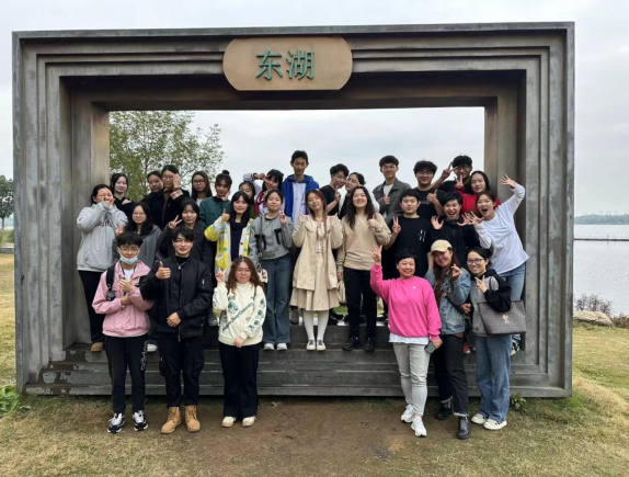 “青春扬帆，温暖前行”—音乐学院2101班级团建活动